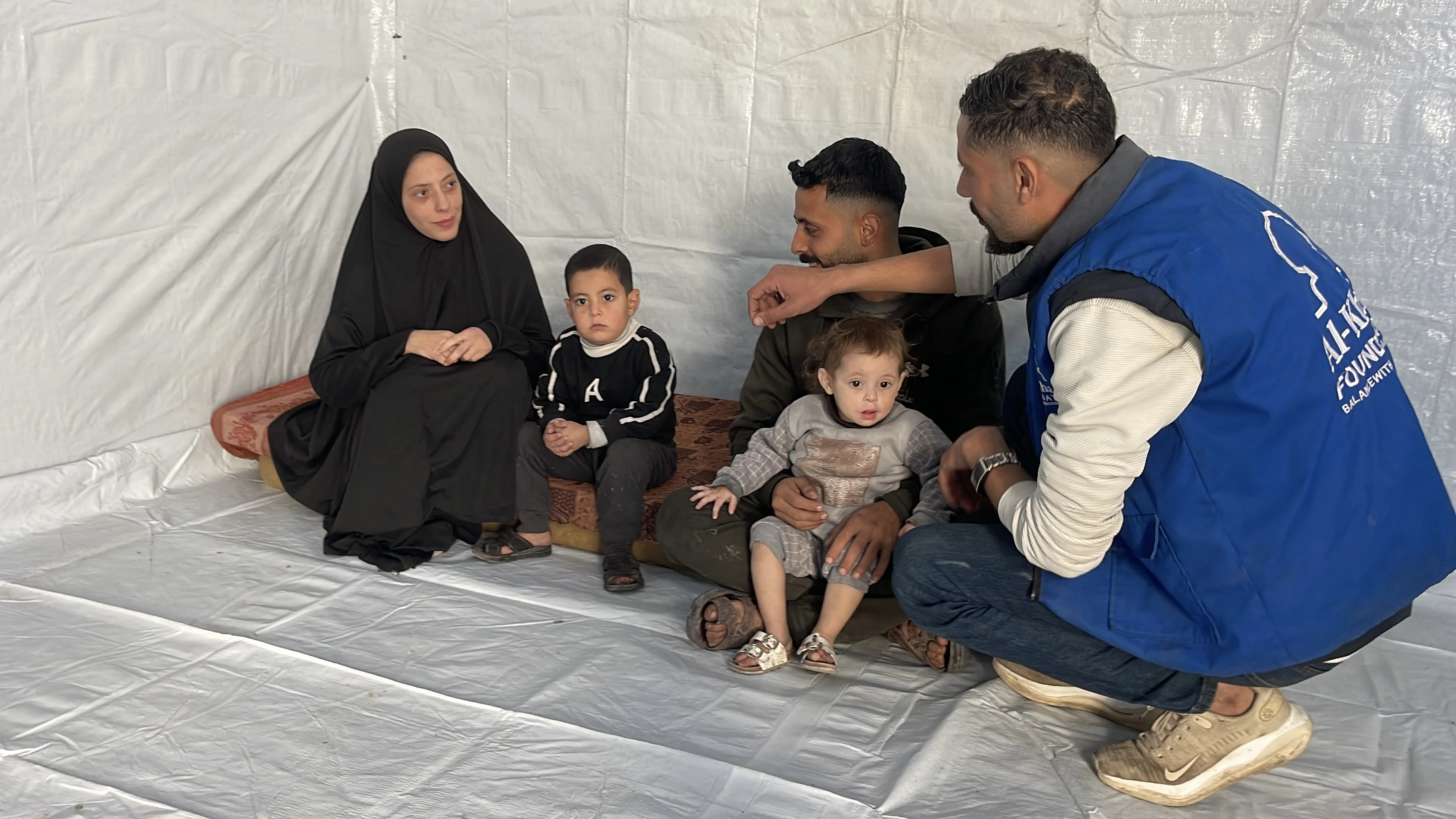 من شادرٍ إلى طمأنينة.. كيف عاد بيتٌ في غزة يحتضن عائلته قبل رمضان؟