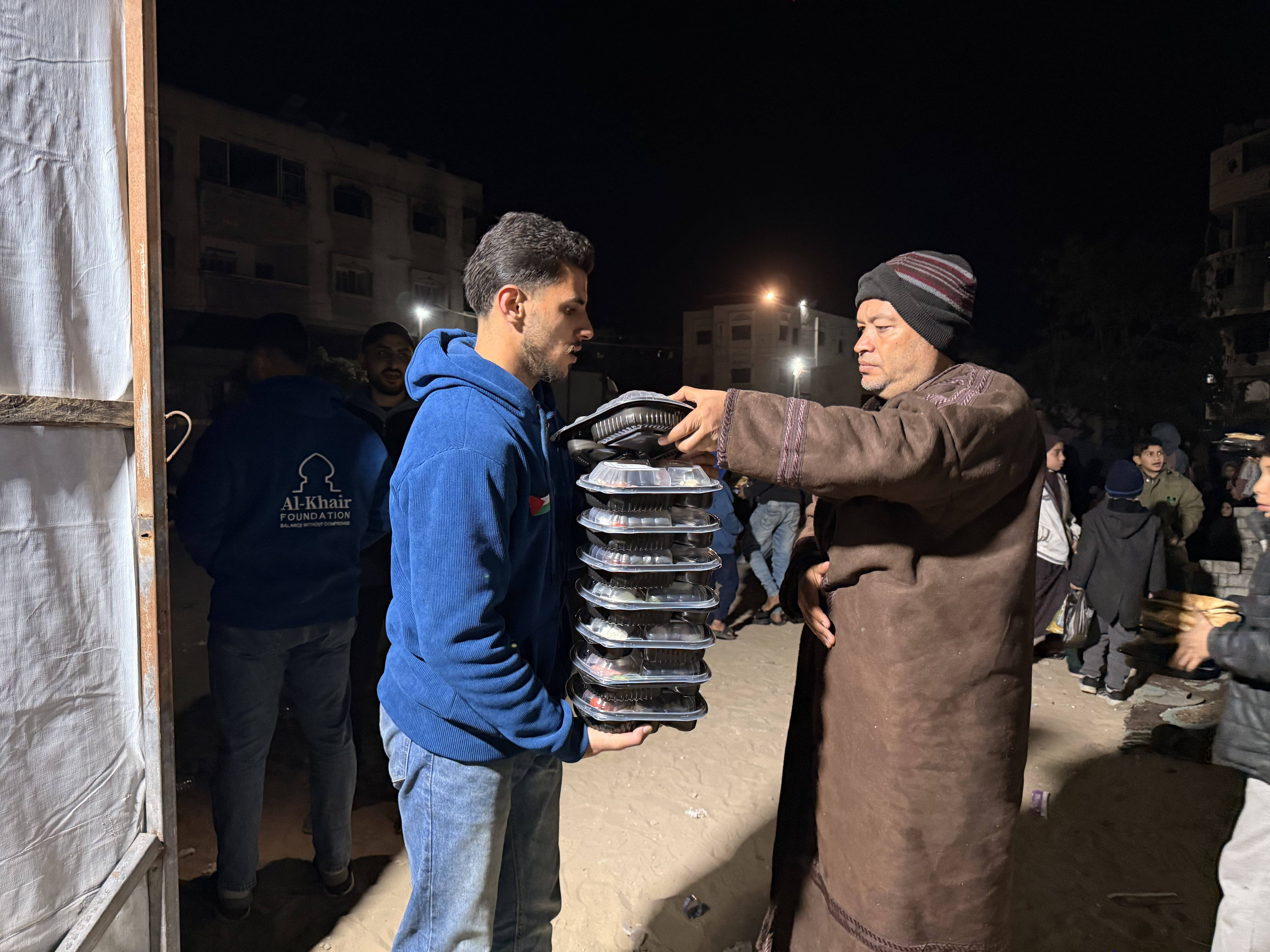 Spiritual Suhoor: A Night of Reflection and Giving on Laylat al-Qadr