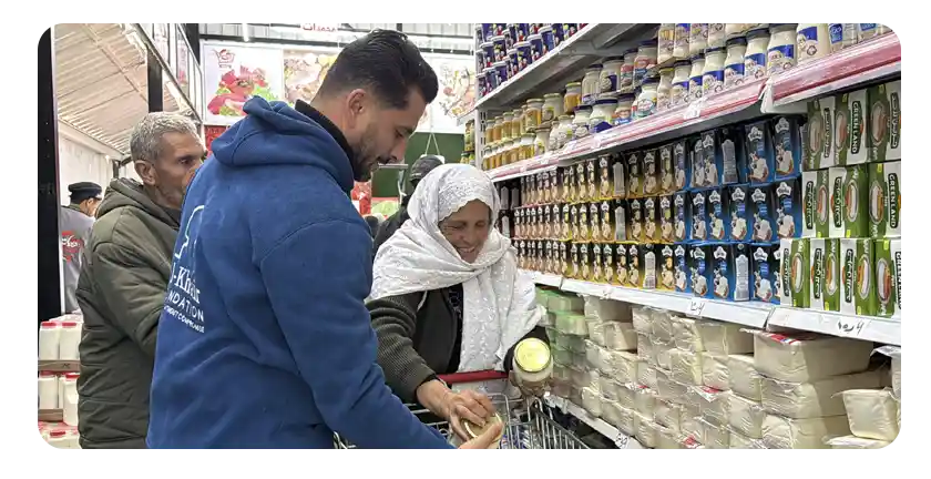 Al-Khair Foundation Distributes Shopping Vouchers in Gaza, Empowering Families During Ramadan